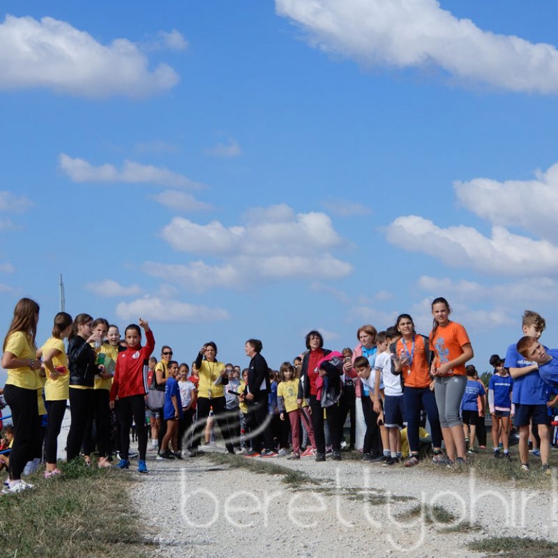 Mezei futóbajnokság Berettyóújfaluban 23